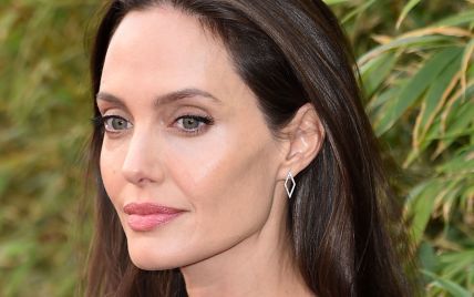 Джоли экстренно госпитализировали с критическим весом в 35 килограммов – СМИ