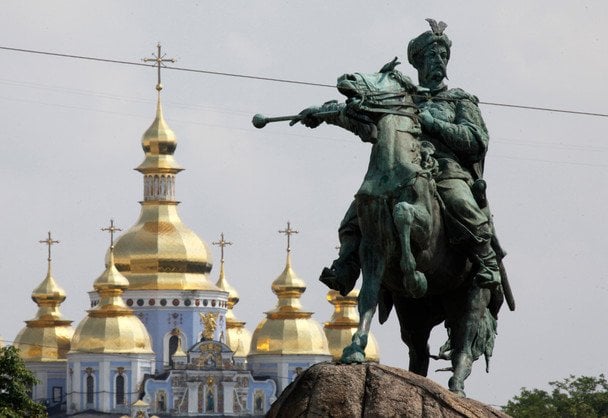 Памятник Богдану Хмельницкому / © Associated Press