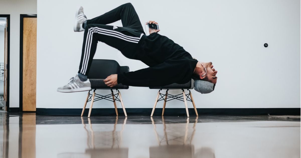 Adidas програв у суді справу про свої знамениті три смужки