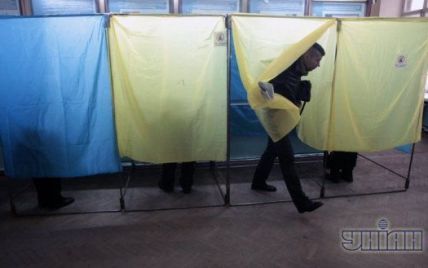 На Тернопольщине МВД взялось за буйного кандидата, который избил главу избирательной комиссии