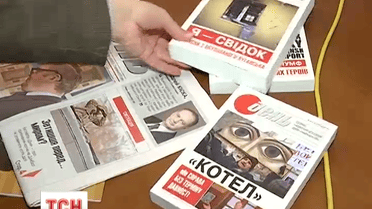 На Львівському форумі видавців газета «День» презентувала три книги про сучасну історію України