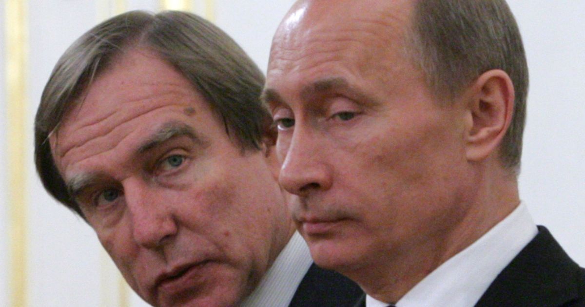 В Литве рассказали об офшорных махинациях кума Путина