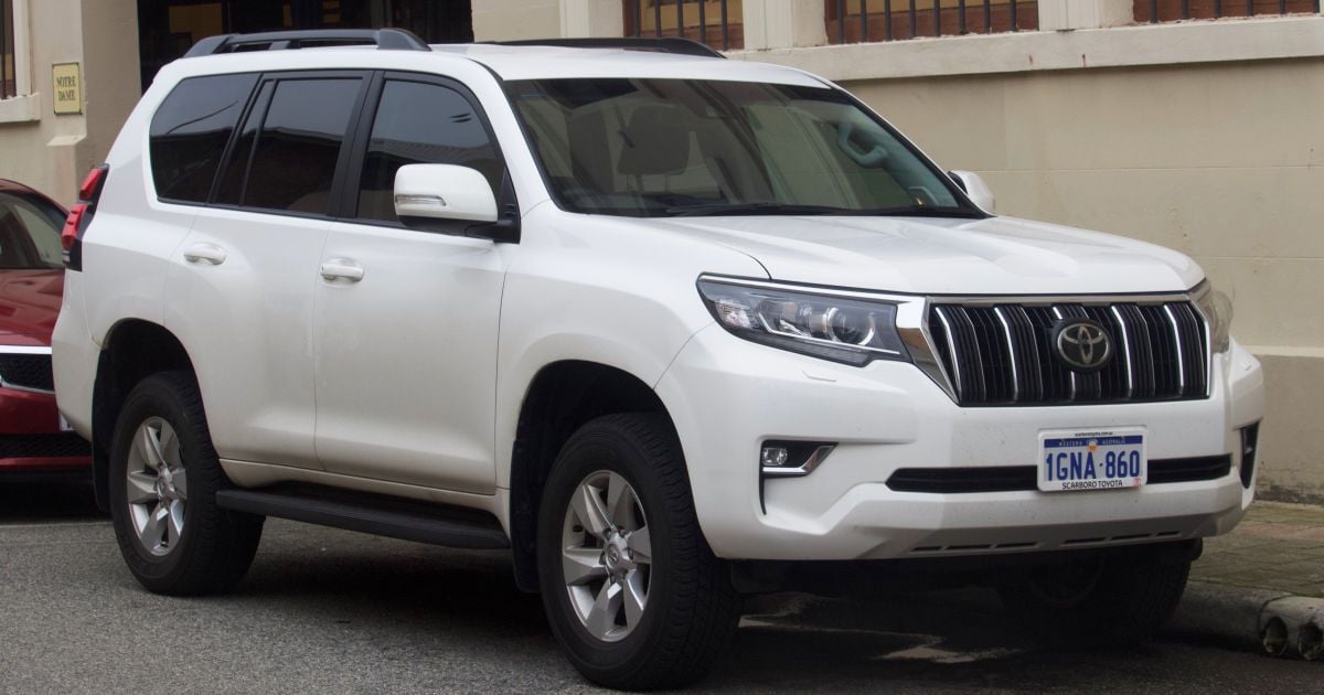 Стала известна дата дебюта обновленной версии культового внедорожника Toyota Land Cruiser Prado