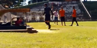 Бразильський арбітр з пістолетом намагався заарештувати футболіста