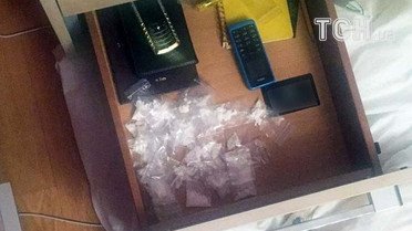 Канабіс, ЛСД та кокаїн. У киянина виявили наркотиків на три мільйони гривень / © ГУ НП у м. Києві