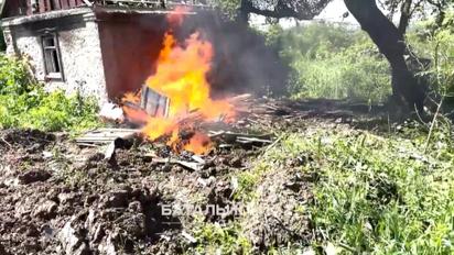 Окупанти похвалились, що знищили дроном український танк: насправді це був макет