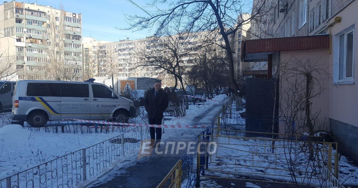 Подробности взрыва в Киеве: двое человек попали в больницу, полиция нашла еще одну гранату