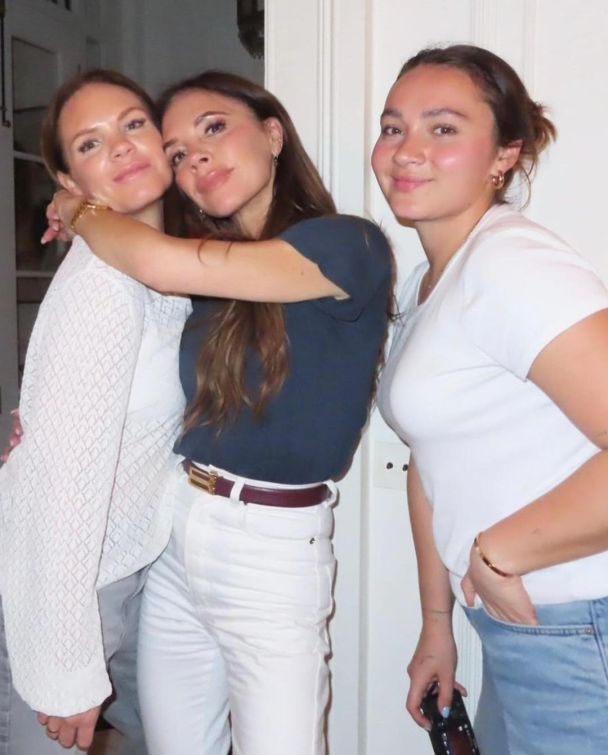 Вікторія Бекхем з родиною / © instagram.com/victoriabeckham