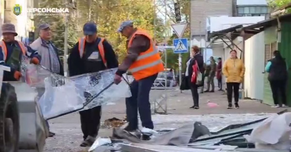 Последствия обстрела Херсона 27 октября/Скриншот