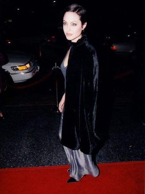 Анджелина Джоли в 1997 году / © Getty Images
