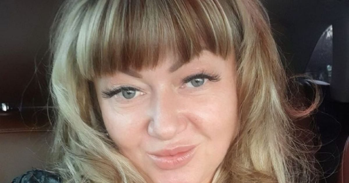 Збила стовп, врізалася в дерево і ледь не наїхала на пішоходів: у Києві суддю позбавили прав за п'яне водіння