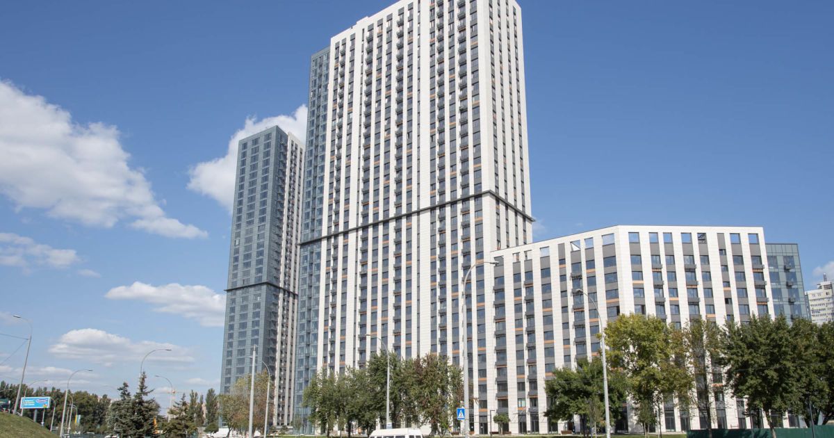 Перші два будинки ЖК "Метрополіс" отримали поштові адреси