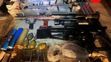 на Закарпатті затримали чоловік з арсеналом зброї_6 / © Національна поліція Закарпатської області