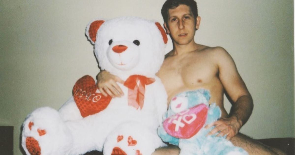 Порноактер оставил прибыльную индустрию из-за воздействия работы на его пенис