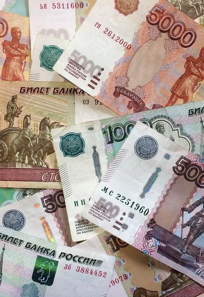 Росіяни терміново забирають вклади з банків