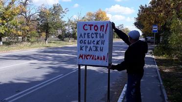 В окупованому Криму затримують учасників одиночних пікетів _1 / © Facebook/Alimdar Crimean Solidarity