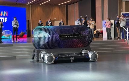 Citroen представил необычный концепт с уникальными сферическими колесами