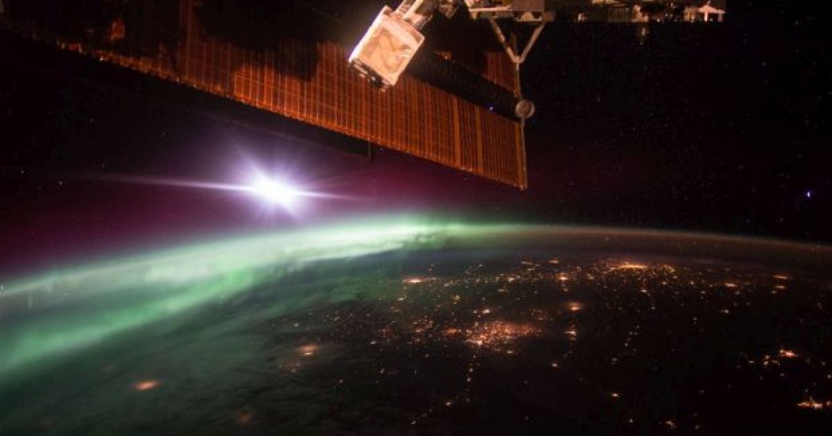 Необычное фото северного сияния