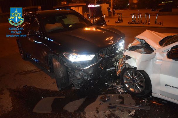 Водій автомобіля BMW відмовився від проходження медогляду / Фото: прокуратура Києва