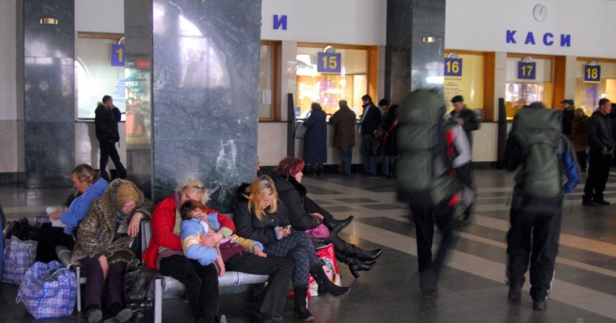 Укрзалізниця відкрила продаж на 29 додаткових поїздів до різдвяних свят