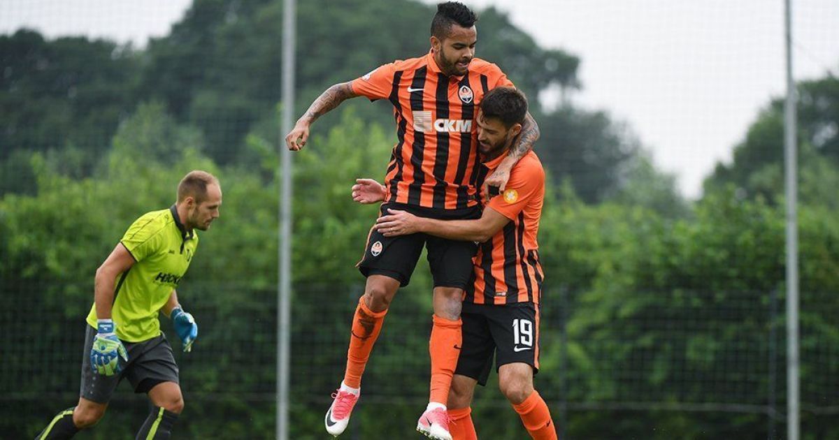 "Шахтер" в боевом матче победил немецких любителей