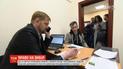 Натреновані чергами виборці мусять знову подавати заяви, аби змінити місце реєстрації