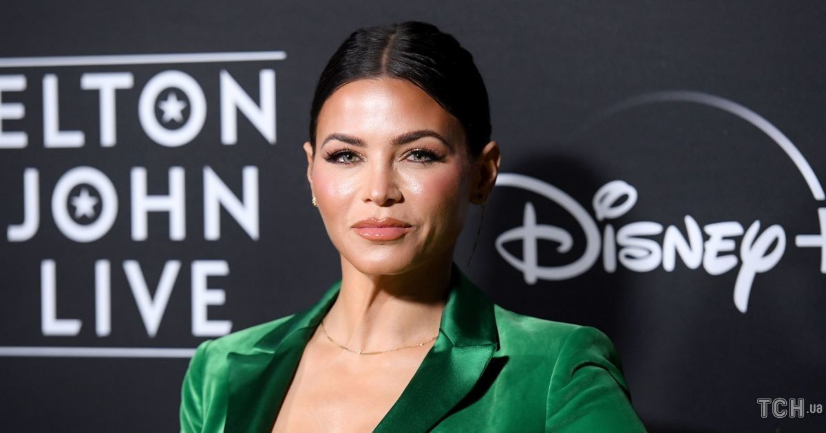 Дженна Д'юен