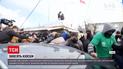 Новини України: на лівому березі Києва тривають сутички через знесення МАФів