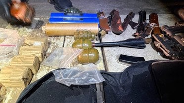 на Закарпатті затримали чоловік з арсеналом зброї_9 / © Національна поліція Закарпатської області