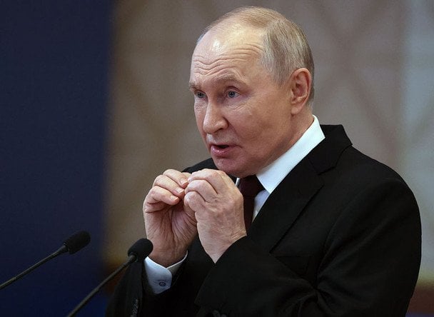 Путін відкинув участь Європи в переговорах щодо України — Bloomberg