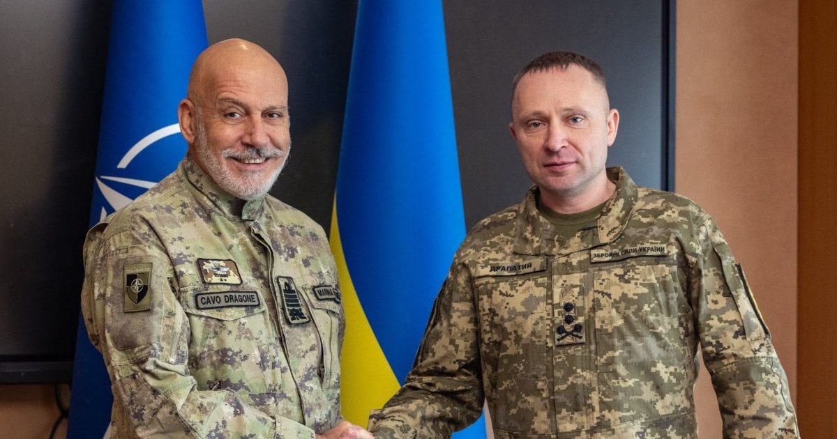 Джузеппе Каво Драґоне і Михайло Драпатий