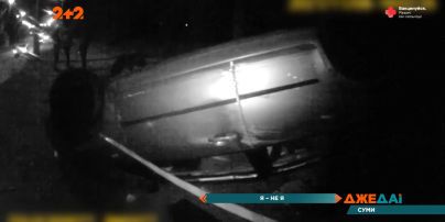 Перевернута тачка, 4 протоколи та конфіскація авто: у Сумах п’яний водій злетів у кювет