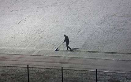 Перший сніг приніс проблеми: в Україні населенні пункти двох областей через негоду залишилися без світла