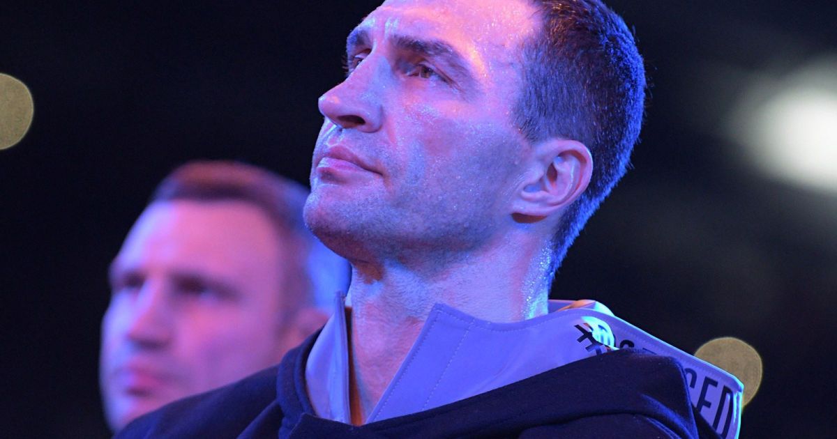 Владимир Кличко получил престижную премию и положил ее в кровать