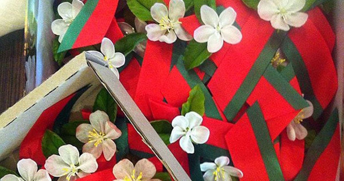 Білоруси запропонували свою альтернативу георгіївській стрічці.