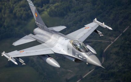 "Patriot их прожуют и выплюнут": пилот F-16 высмеял российскую авиацию