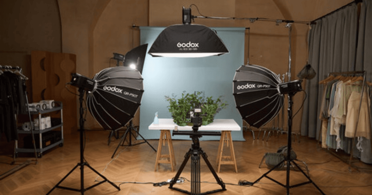 Найкраще освітлення для стрімів та подкастів: як вибрати світло, яке підкреслить ваш образ