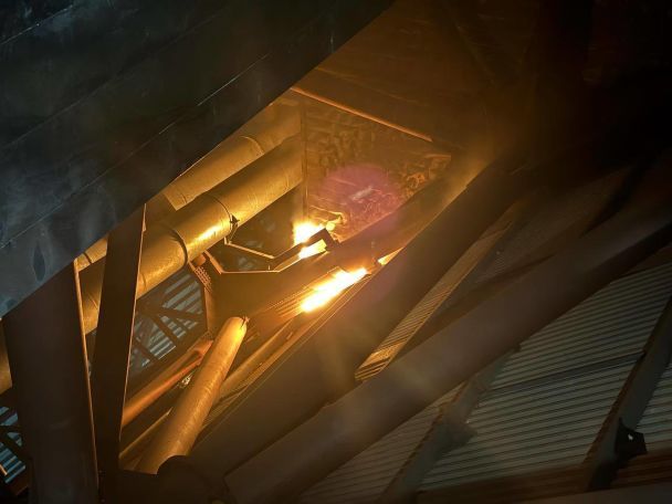 Дрон с фугасной боевой частью пробил укрытие на ЧАЭС / © ГСЧС в Киевской области