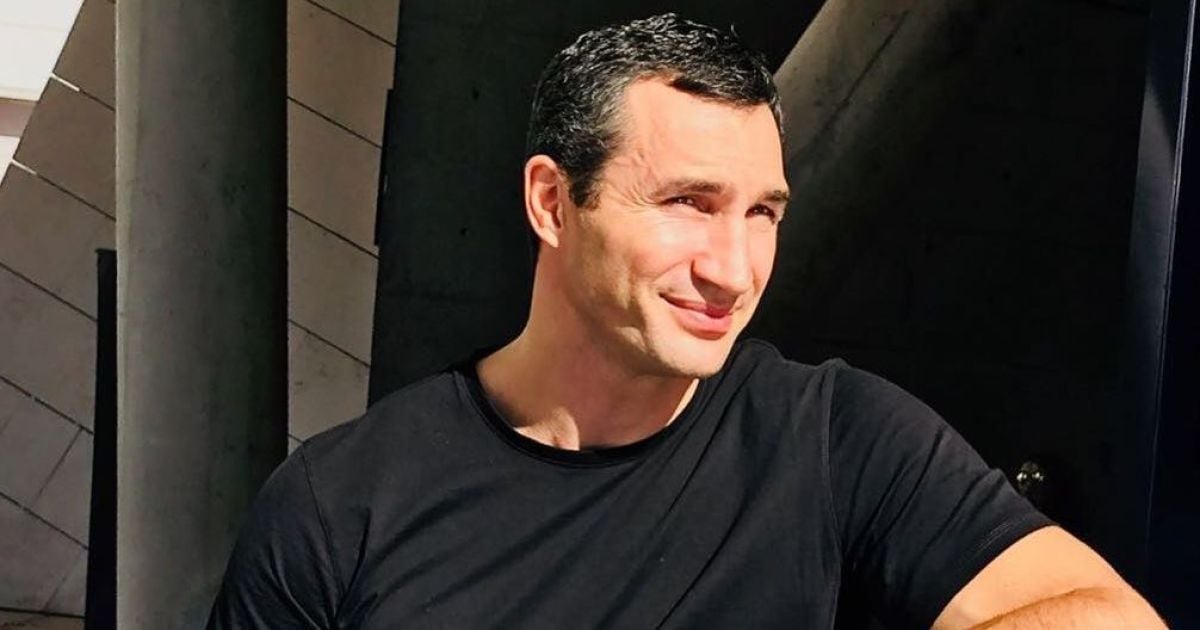 Владимир Кличко хотел стать врачом: вместо этого сам отправлял людей к медикам