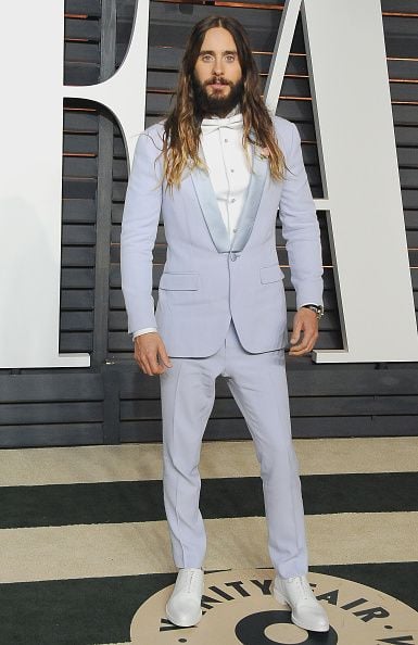 Аққұбалар сексуалды қара шұлықтардағы анальді секс әуесқойлары