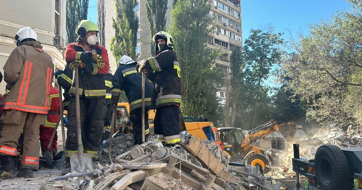 Ракетний удар по "Охматдиту" у Києві