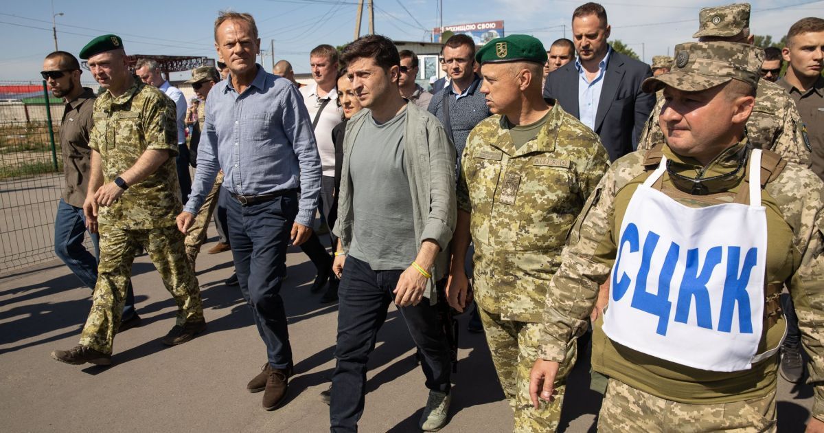 Зеленський підписав указ про відзначення Дня пам'яті захисників України