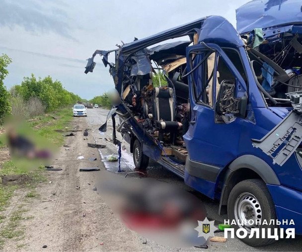 Удар по эвакуационному автобусу в Сумской области: в Британии отреагировали на военное преступление РФ