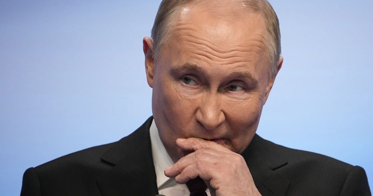 Президент РФ Володимир Путін перестав з'являтися на людях