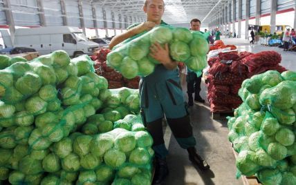 За останній тиждень в Україні значно подешевшала молода білокачанна капуста