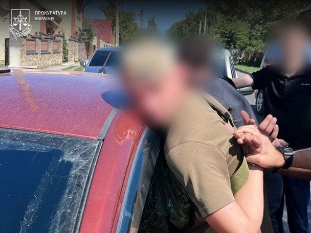 Затримання одного з підозрюваних
