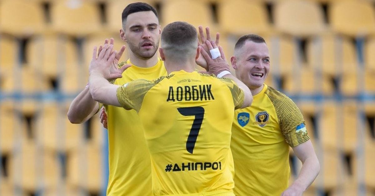 Сім голів на двох: "Дніпро-1" в яскравому матчі розтрощив найгіршу команду УПЛ
