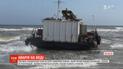Вблизи Лебедевской косы на берег выбросило буксир, который тянул буровую платформу