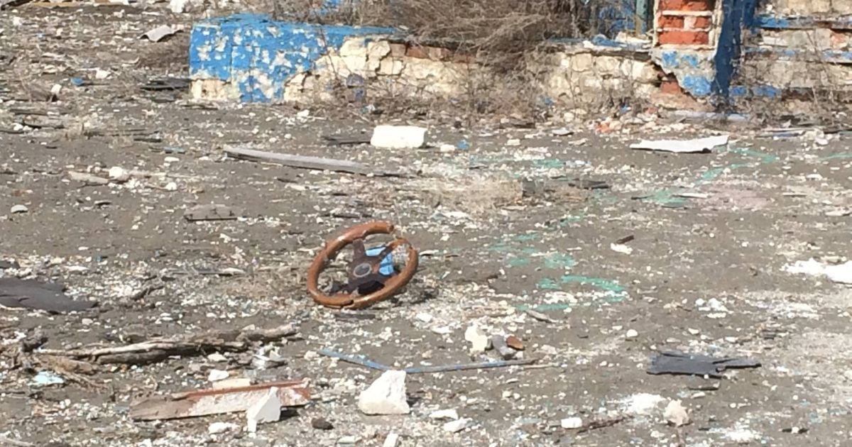У Широкиному потужним мінометним обстрілом контузило військового