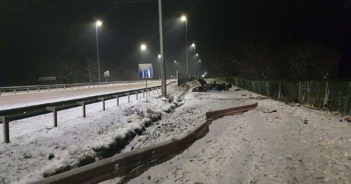 Двоє братів зі Львова розбились в ДТП_2 / © ГУ Нацполиции в Ровенской области